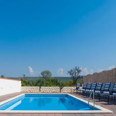 Villa Marijana