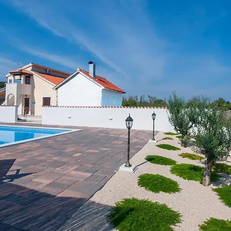 Villa Marijana Konjevrate